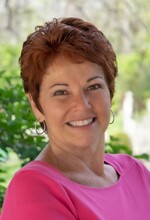 Real Estate Agent Jennifer Cundiff